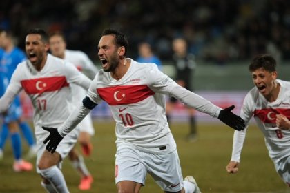 İzlanda 2-4 Türkiye