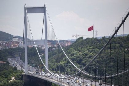 Köprü ve otoyol geçiş ücretlerine zam geldi