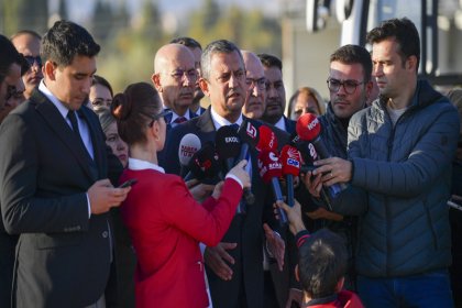 Özgür Özel, TUSAŞ’ı ziyaret etti: Durumun ciddiyetini kavramak gerekiyor!