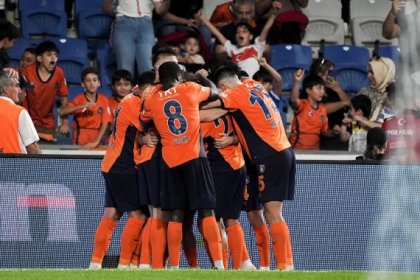 RAMS Başakşehir 2-0 St. Patrick's