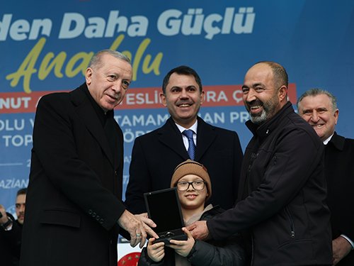 Erdoğan, Malatya'da konuştu; Bugün de 201 bininci yuvamızın anahtarlarını teslim ediyoruz!