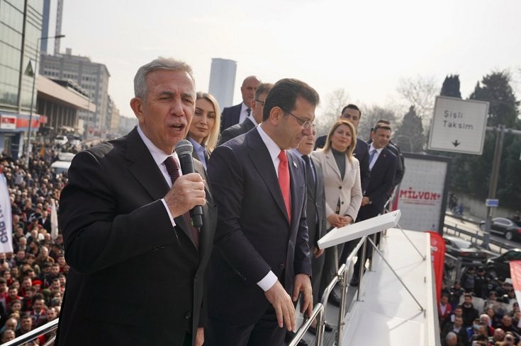 Mansur Yavaş'tan Ekrem İmamoğlu'na destek; Bu ülkede demokrasi ve hukuku hakim kılacağız!