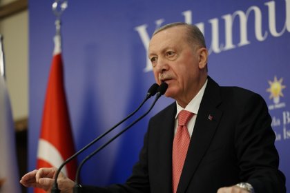 Erdoğan; CHP'nin meseleleri, ülkenin ve milletin değil, kendi genel merkezlerindeki bir avuç muhterisin konusudur!