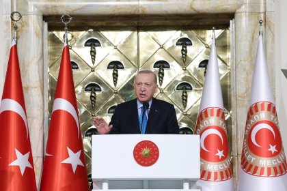 Erdoğan, TBMM'de milletvekilleri iftarında konuştu; Daha fazla bir araya gelelim, uzlaşalım, el birliği içinde ülkemize hizmet edelim istiyoruz!