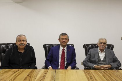 Özgür Özel'den, Ahmet Türk'e geçmiş olsun ziyareti